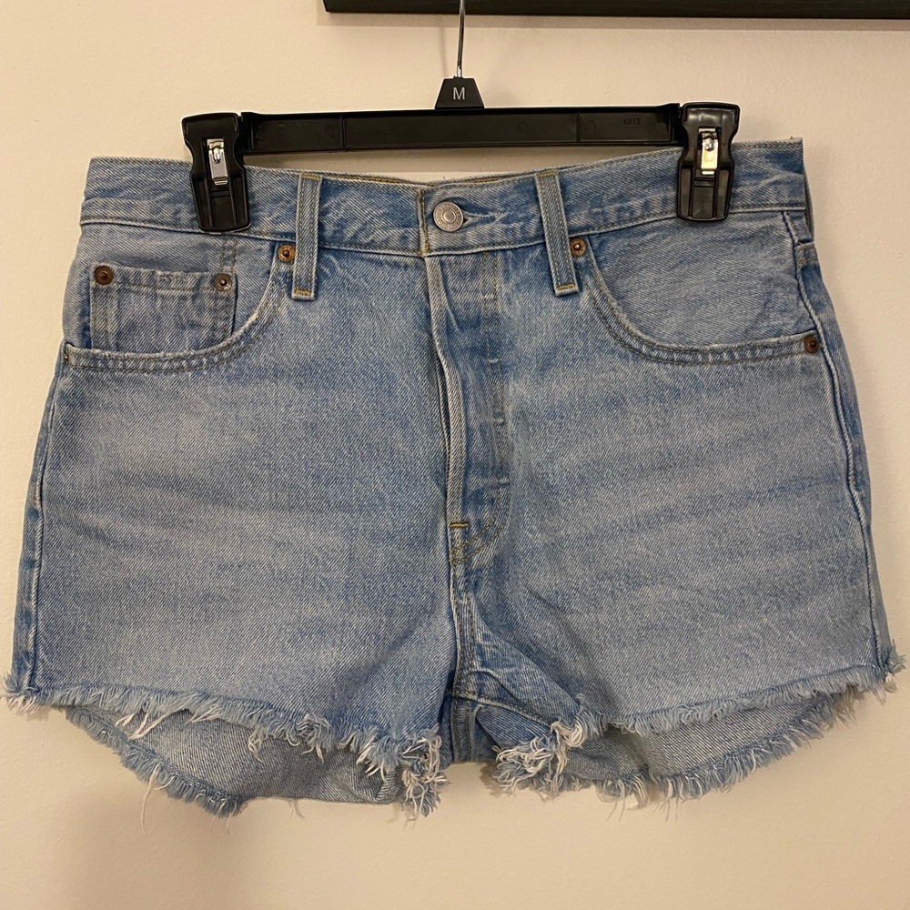 Levi’s shorts